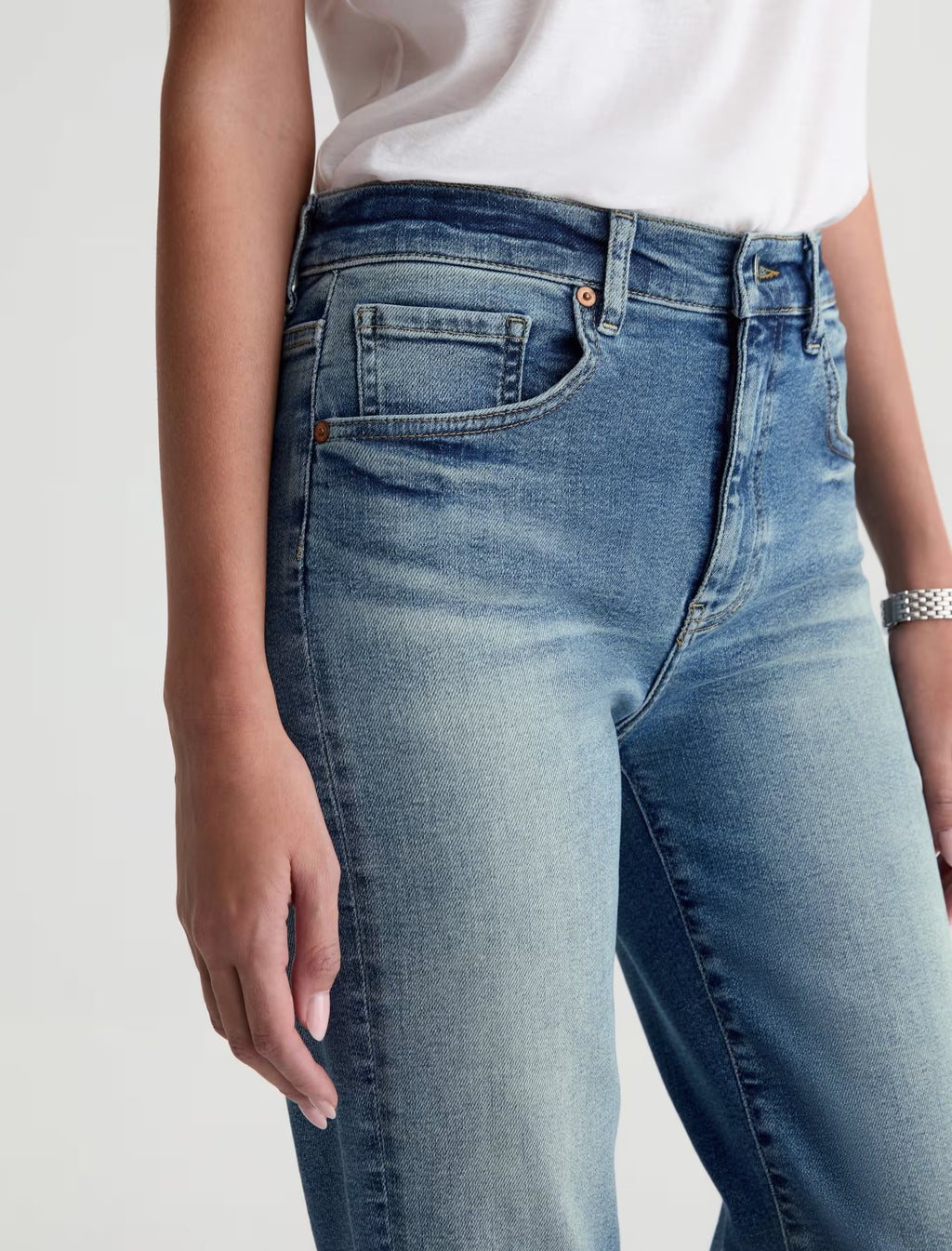 AG Brinley Crop Mid-Rise Straight Jean