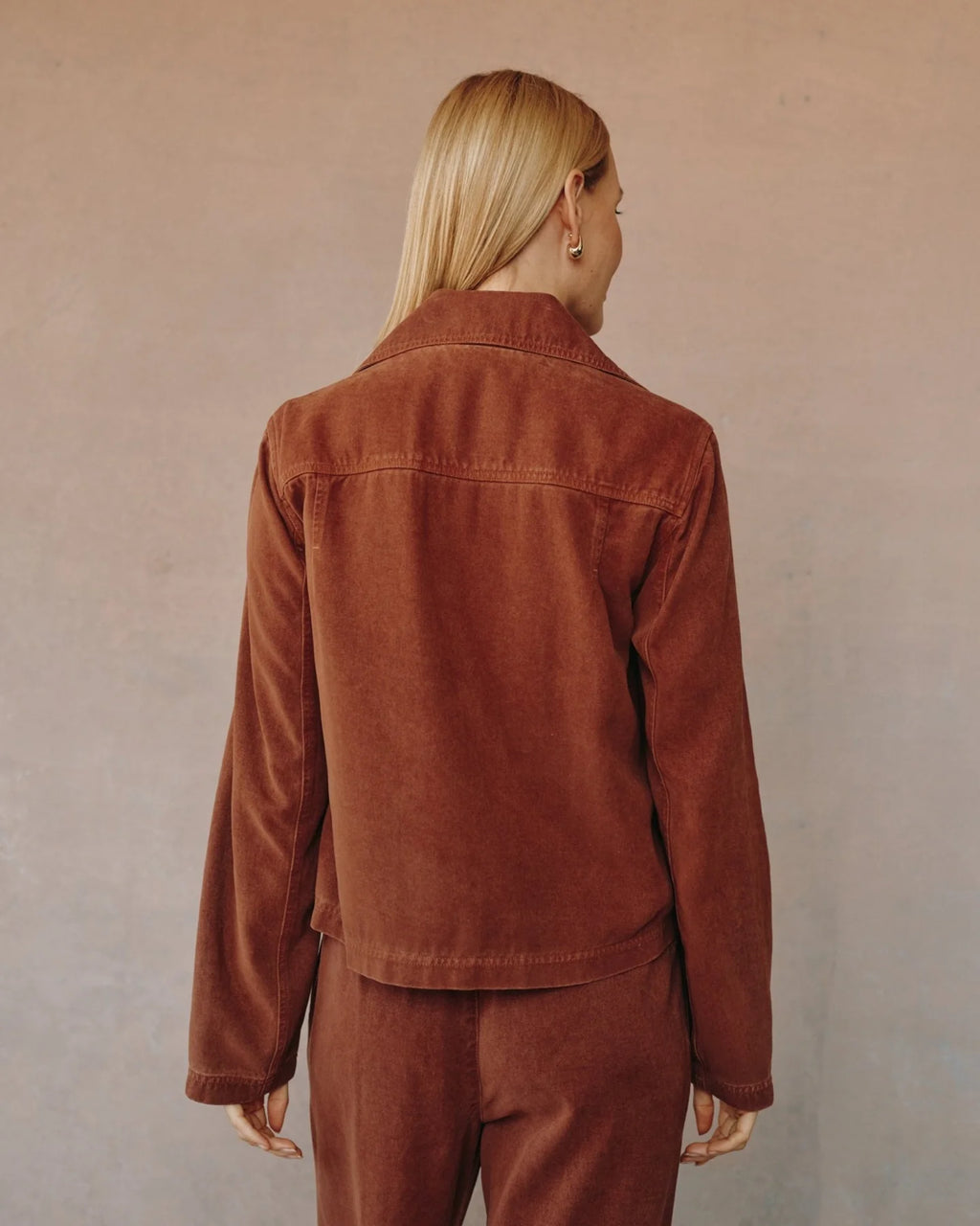 Bella Dhal Utility Crop Trench