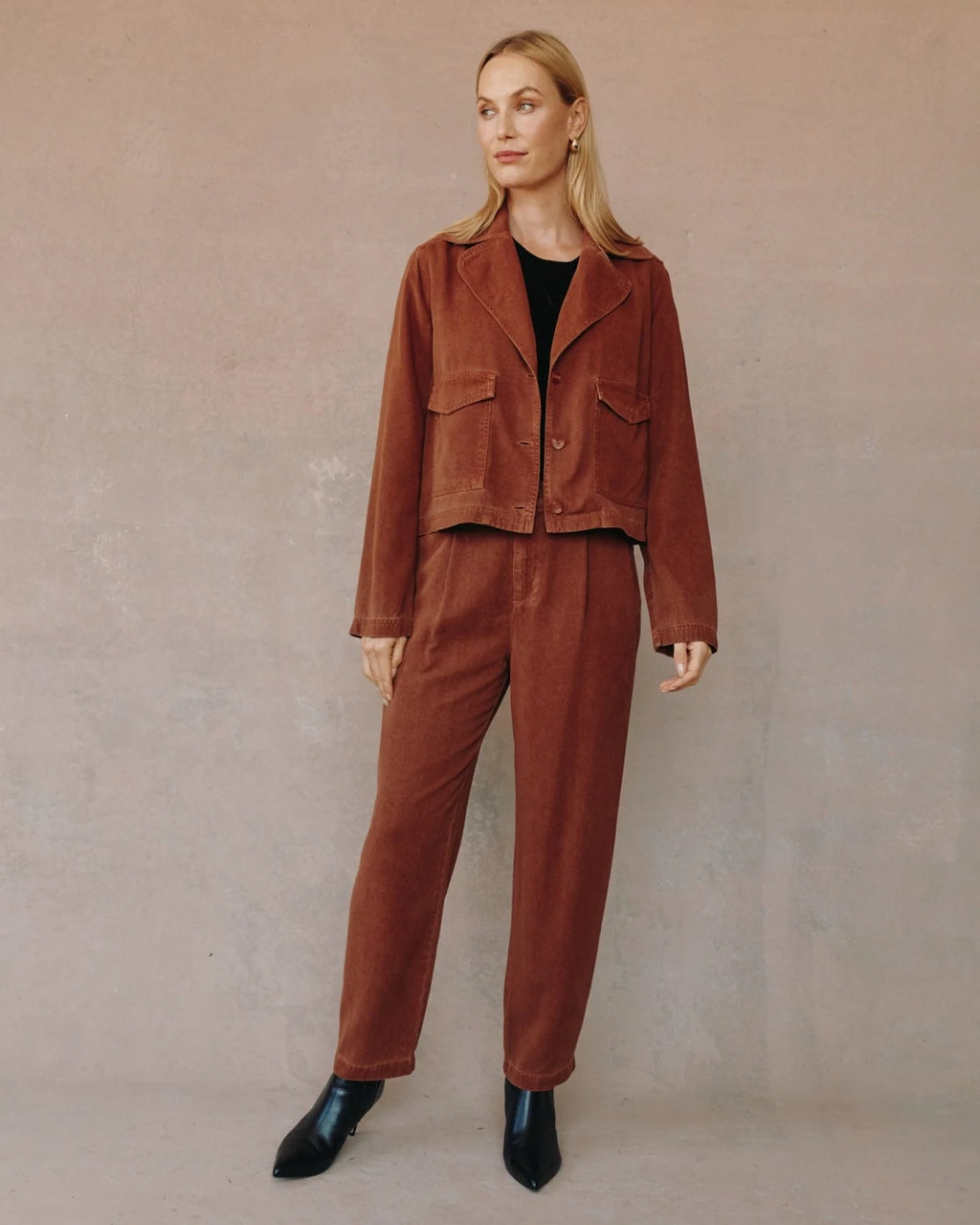 Bella Dhal Utility Crop Trench