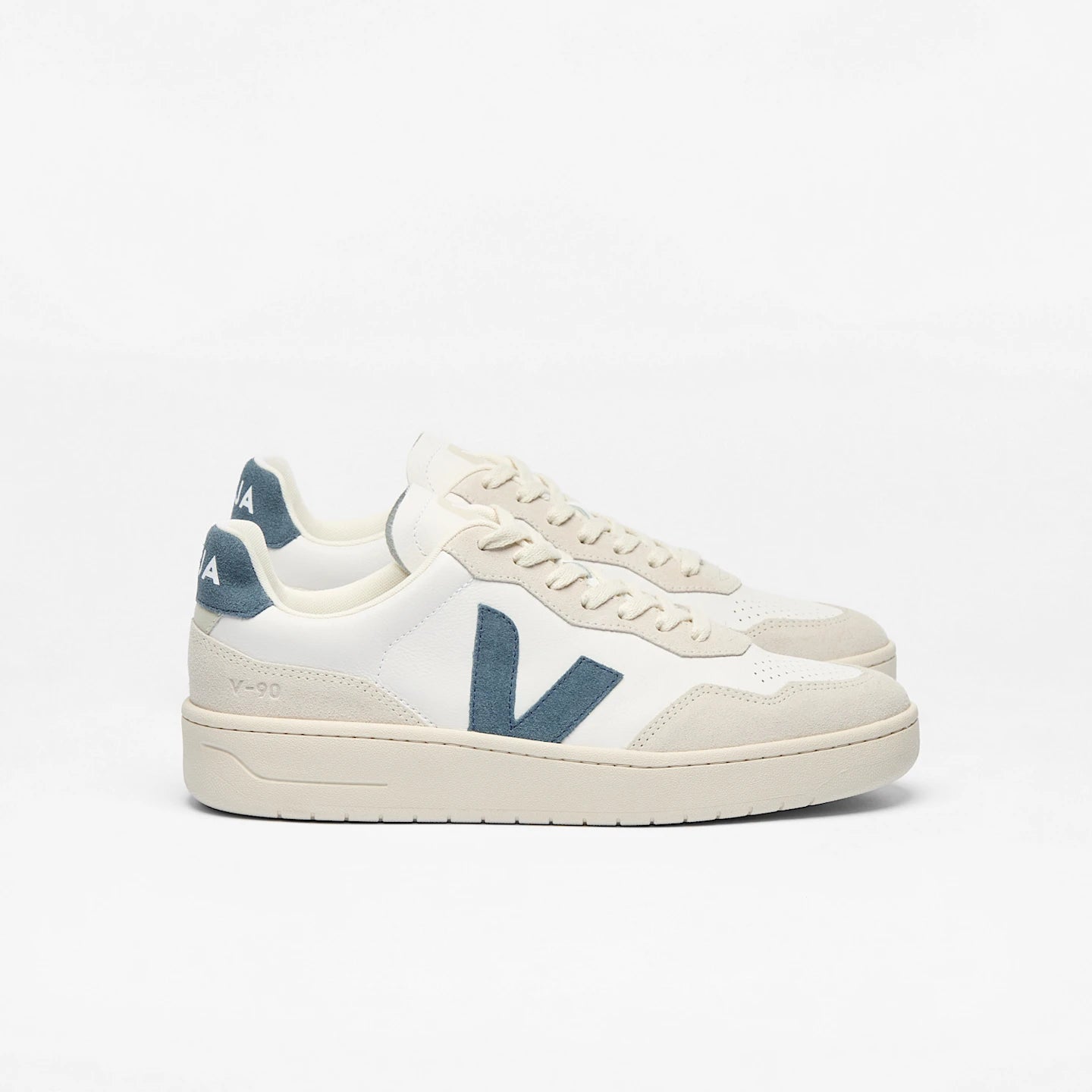 Veja V-90 Leather Sneaker