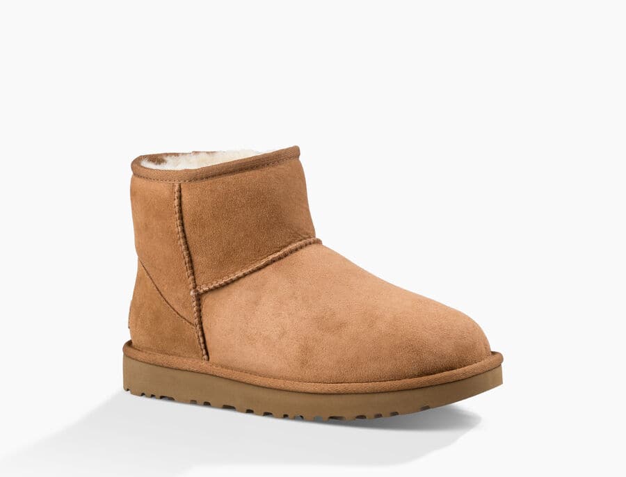 UGG® Women's Classic Mini II Boot