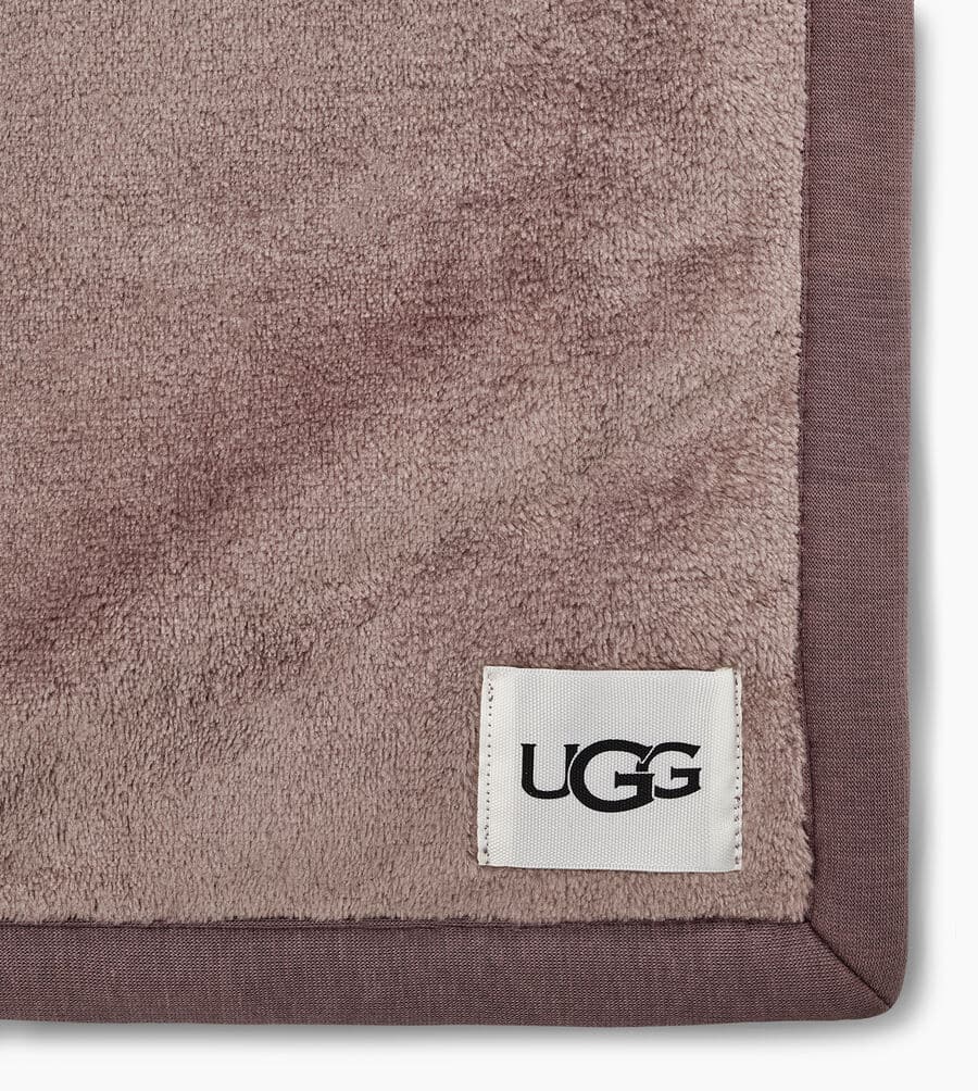 UGG Duffield Throw II Puritan Cape Cod