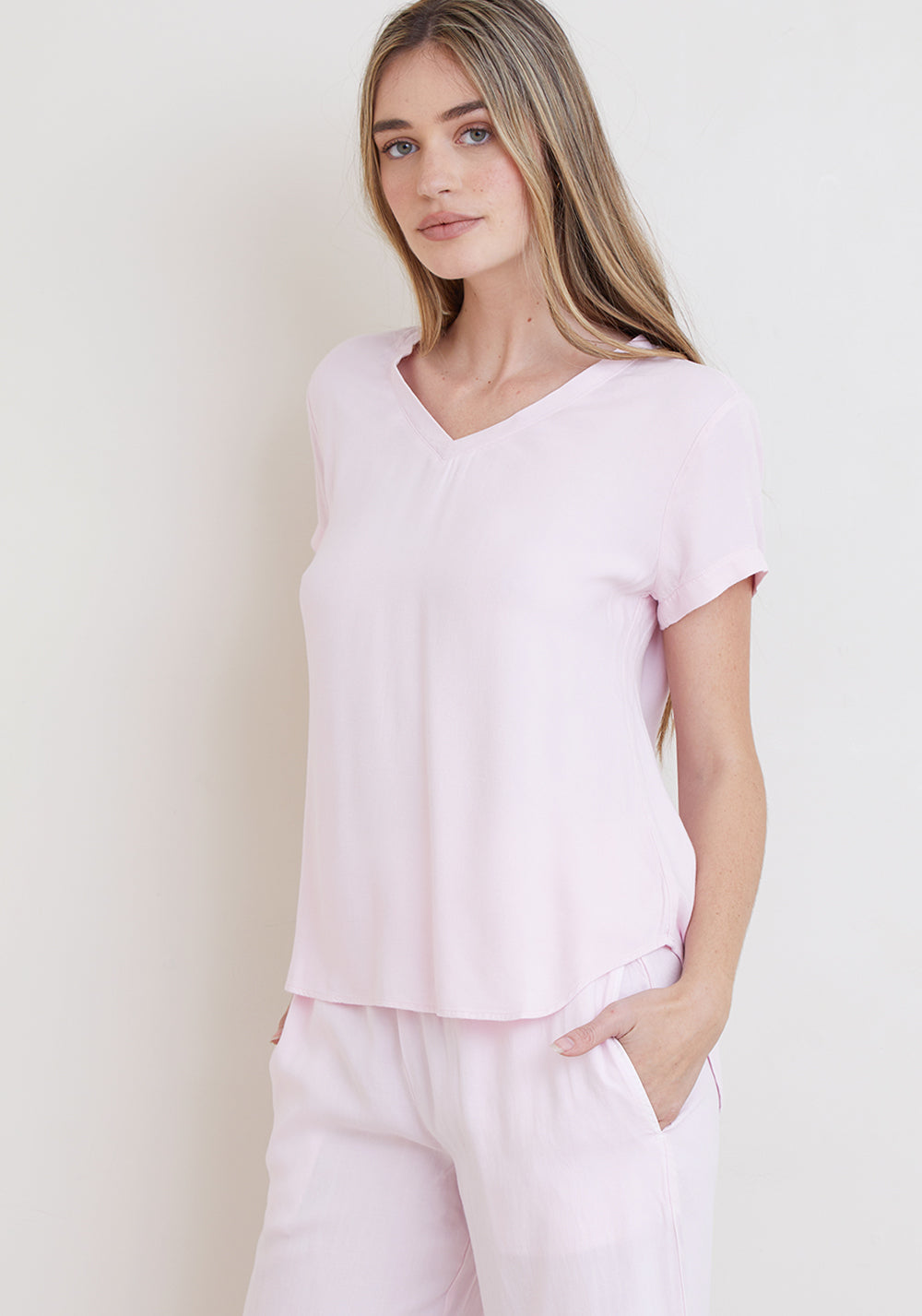 Bella Dahl V Neck Tee Puritan Cape Cod