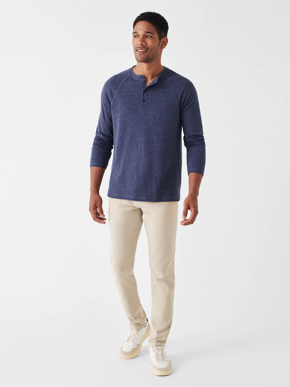 Faherty Men s Cloud Long Sleeve Henley Puritan Cape Cod