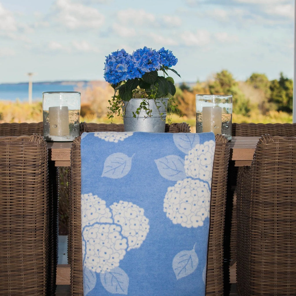 Chappy Wrap Hydrangeas Light Blue Blanket