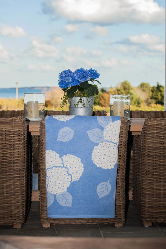 Chappy Wrap Hydrangeas Light Blue Blanket